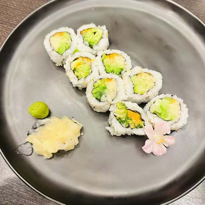 Spicy Broccoli Roll